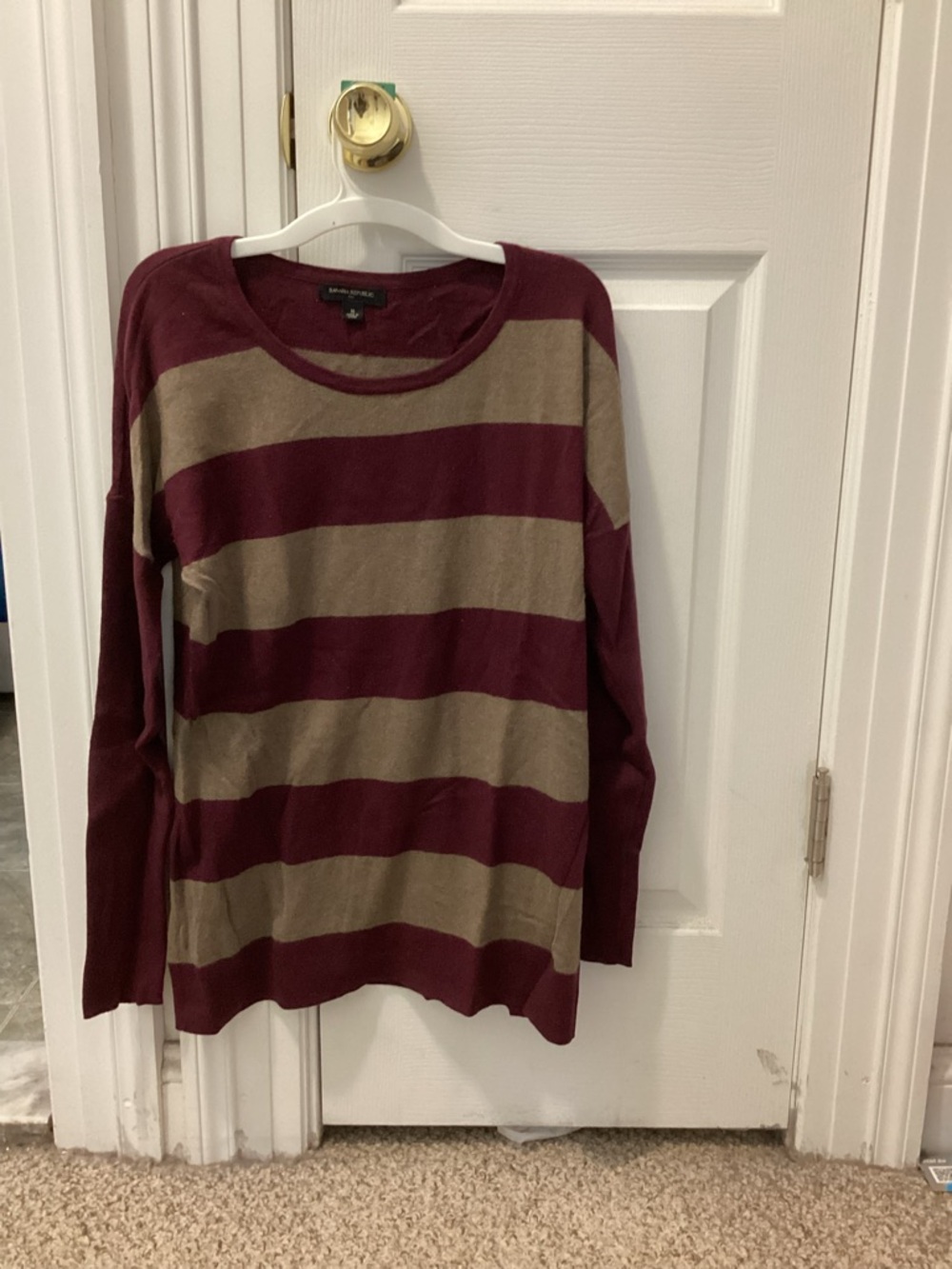 Banana Republic Burgundy and Taupe Striped Crewneck Sweater Size Medium